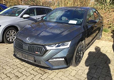 Skoda Octavia LIMOUSINE RS+ 2.0TDi 4x4 ACC/HuD/MASSAGE