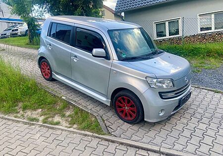 Daihatsu Materia 1.5 / TÜV 05/26