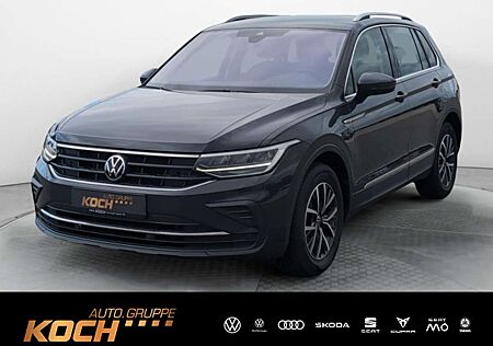 VW Tiguan Volkswagen 2.0TDI Life DSG NAVI LED KAMERA