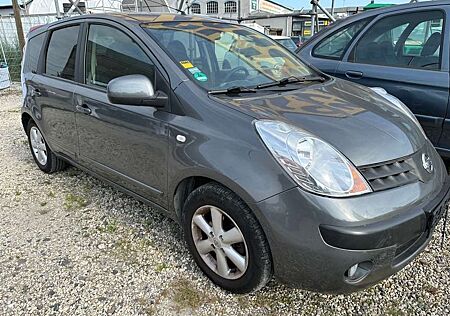 Nissan Note 1.6 Automatik