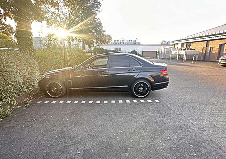 Mercedes-Benz C 200 CDI DPF BlueEFFICIENCY Special Edition