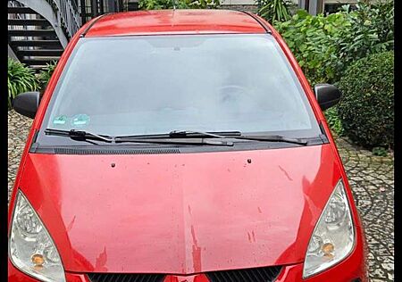 Mitsubishi Colt gebraucht kaufen Mitsubishi Colt 1.3 Sun / Tüv DEKRA 09.2027 / klima / 5 Tür / ZV