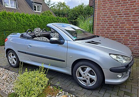 Peugeot 206 +CC+110+Platinum