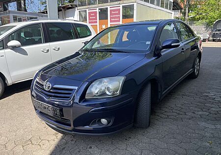 Toyota Avensis 1.8 VVT-i Liftback / Travel