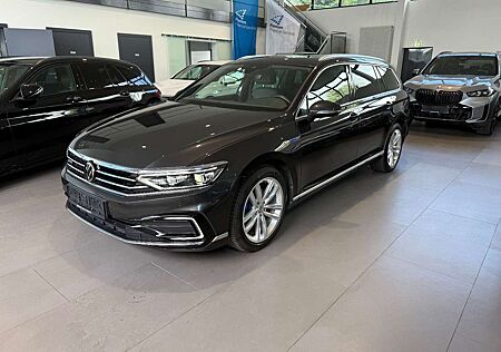 VW Passat Variant Volkswagen Passat GTE 1.4 TSI DSG AID/MATRIX/KAM/STHZ/AHK