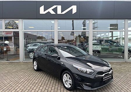 Kia Cee'd Ceed / Ceed 1,5T 160PS*DCT7*VIS*RFK*ACC*CARPLAY*ANDROID