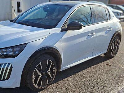 Peugeot 208 GT Alcantara SH Massage Navi