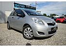 Toyota Yaris 1.0 Cool |8-fach bereift| |Klimaanlage|