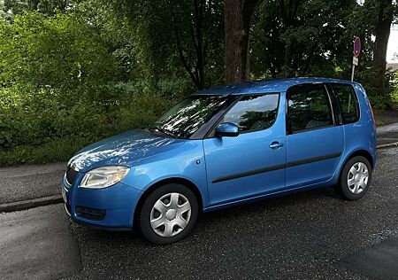 Skoda Roomster 1.6 16V Tiptronic Scout