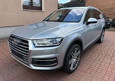 Audi Q7 3.0 TDI quattro 7-SITZER+21"ALU+HEAD-UP+BOSE+