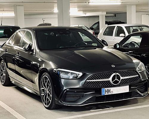 Mercedes-Benz C 300 9G-TRONIC AMG Line Panorama. Burmester