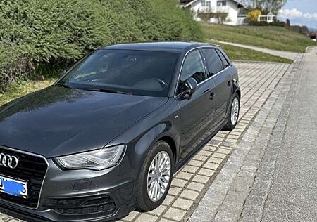 Audi A3 2.0 TDI Sportback (clean die.) quattro S tronic li