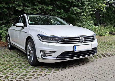 VW Passat Volkswagen 1.4 TSI Plug-In-Hybrid DSG GTE