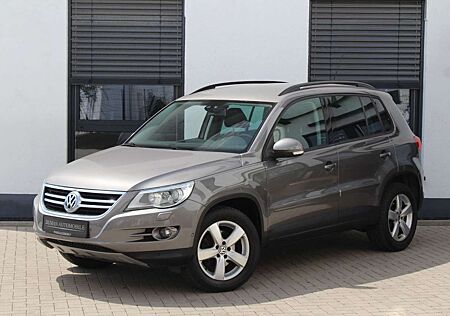 VW Tiguan Volkswagen 2.0 TDI 4-MOTION Track & Field AHK NAVI