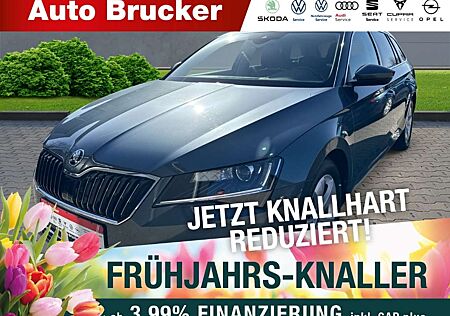 Skoda Superb Combi Style+Anhängerkupplung+el.Panoramadach+Navi