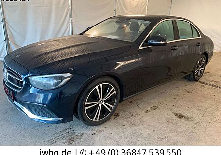 Mercedes-Benz E 220 d Avantgarde Kam Burmester Parkassist