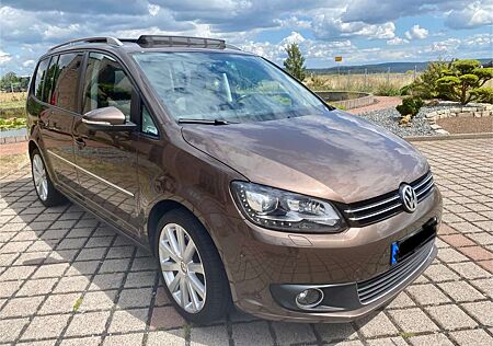 VW Touran Volkswagen 2.0 TDI DPF DSG Highline, Panodach, AHK