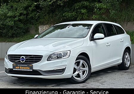 Volvo V60 2.0D Business/AUTOMATIK/LEDER/XENON/DIGITAL