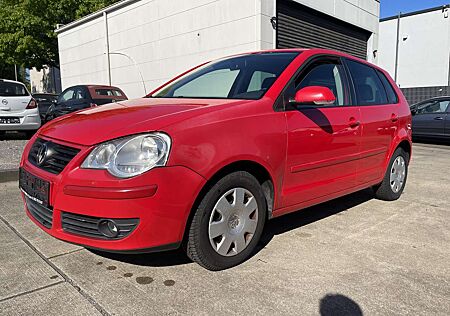 VW Polo Volkswagen United *4xE-Fenster* *SHZ* *TüvNEU*
