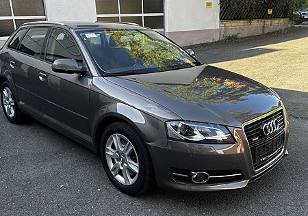 Audi A3 2.0 TDI Sportback DPF quattro Ambition