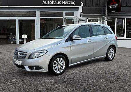 Mercedes-Benz B 180 CDI BlueEfficiency Edition 1 + Winterräder