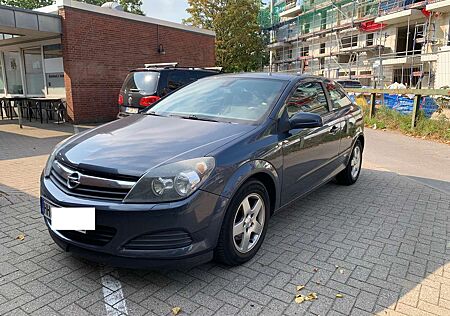 Opel Astra +GTC+1.8+AutomatikSport