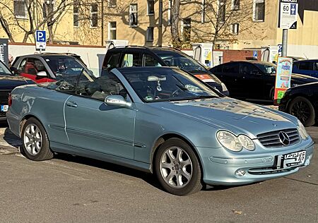 Mercedes-Benz CLK 200 Cabrio Elegance + Leder PDC Gurtbringer