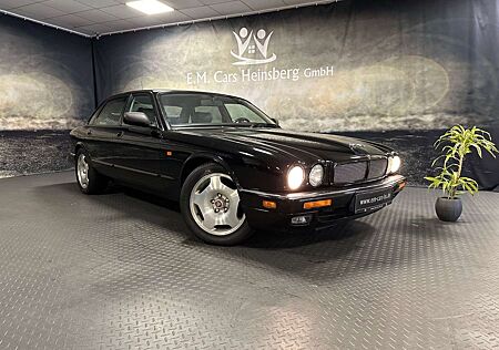 Jaguar XJR X300 4.0 Automatik Leder Schiebedach