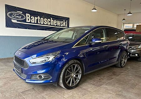 Ford S-Max Titanium