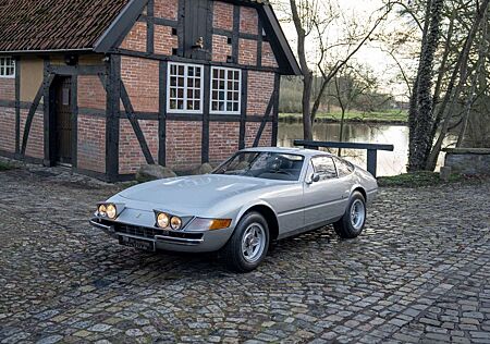 Ferrari 365 GTB4 Daytona **Ferrari Classiche Zertifikat*