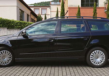 VW Passat Variant Volkswagen Diesel 2.0 TDI DPF Comfortline Blue