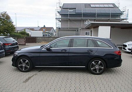Mercedes-Benz C 180 T NAVI LEDER KAMERA LED SPURH TOTW TEM PDC