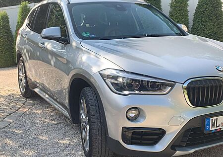 BMW X1 sDrive18i Aut. Sport Line
