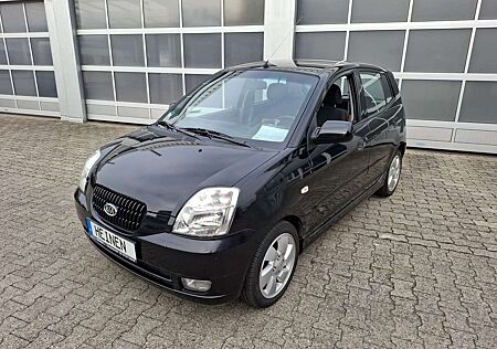 Kia Picanto 1.1 EX Sommer-und Winterräder