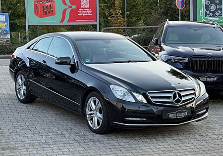 Mercedes-Benz E 200 CGI Coupe/Automatik/Teilleder/2Zonen Klima