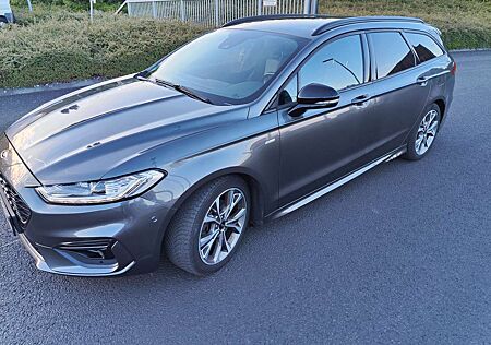 Ford Mondeo Turnier 2.0 TDCi Start-Stopp ST-Line