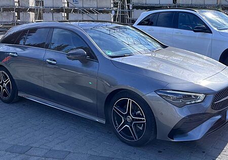 Mercedes-Benz CLA 200 AMG ShootingBrake mit 3 Jahren MB Garantie