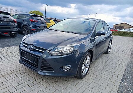 Ford Focus Lim. Champions Edition