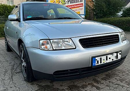 Audi A3 1.6 Ambiente