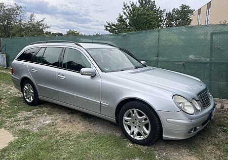Mercedes-Benz E 220 CDI Elegance