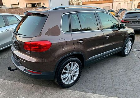 VW Tiguan Volkswagen Sport & Style 4Motion Allrad Standheizung