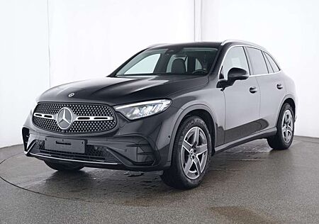 Mercedes-Benz GLC 300 4M AMG/PANO/AHK/LED