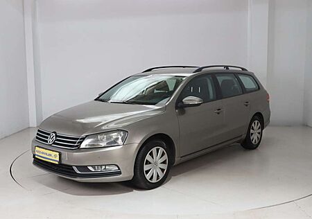 VW Passat Volkswagen 1.4 TSI Trendline Variant * Sitzhzg. PDC