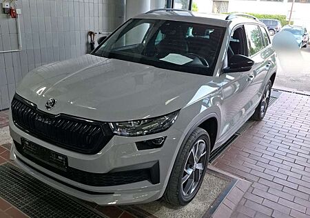 Skoda Kodiaq 2.0TDi SPORTLINE/BLACK/19Z./ACC/KESSY/AHK