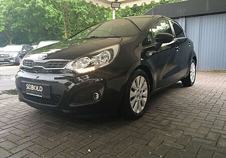 Kia Rio 1.4 FIFA World Cup Edition/1.H/26TKM/Klimatr