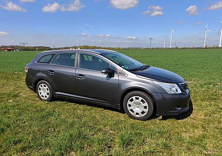 Toyota Avensis Combi 2.0 D-4D