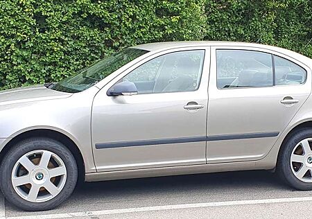 Skoda Octavia 1.6 Elegance