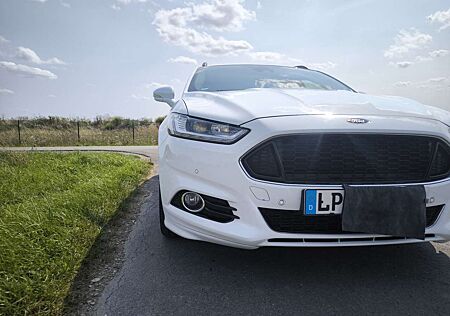 Ford Mondeo ST-Line, Scheckheft, Top Ausstattung, ACC, etc.