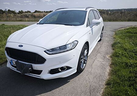 Ford Mondeo ST-Line, Scheckheft, Top Ausstattung, ACC, etc.
