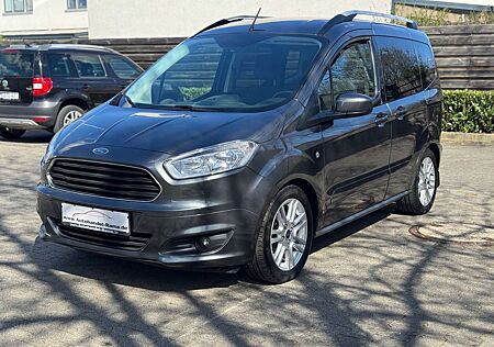 Ford Tourneo Courier Titanium Klima SHZ PDC